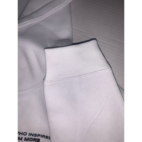 ALPHALETE Legacy Performance Cropped Hoodie. White. Small - Picture 11 of 15